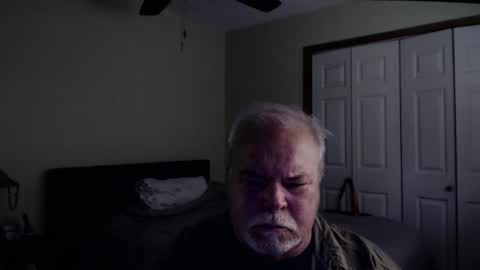 gmctruckguy online show from May 24, 4:02 pm