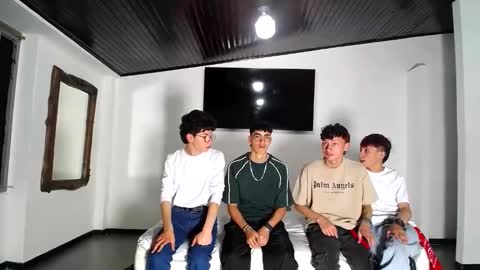 THOMAS AND DAMIAND online show from September 28, 6:28 pm