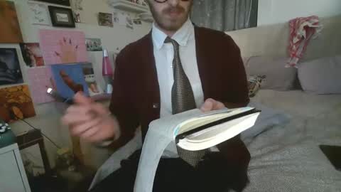 gnickname online show from June 2, 1:07 am