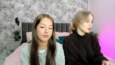 Lina online show from November 12, 8:27 am