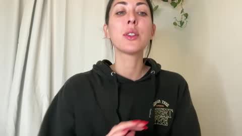 GoblinGoddesss online show from December 4, 5:49 pm