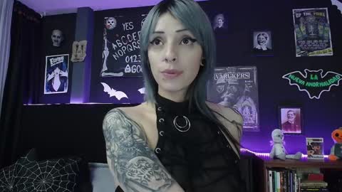 Mortem model independientfollow me on my telegram channel   online show from December 1, 11:47 pm