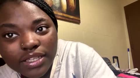goddessnyia online show from January 21, 2:33 am