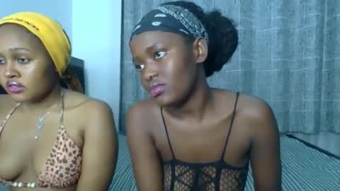 godess_lunah online show from May 31, 6:09 pm
