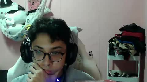 godhyun online show from February 19, 4:55 pm