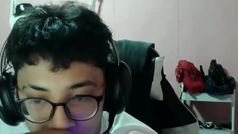 godhyun online show from February 6, 7:02 am