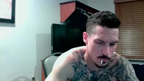 goinwild8900 online show from December 15, 2:19 am