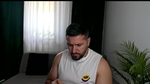 gold_alpha_boy online show from June 27, 12:22 pm