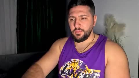 gold_alpha_boy online show from January 18, 12:08 am