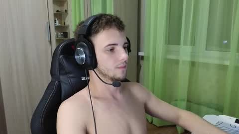 Golden boyyy21 online show from January 11, 5:08 pm