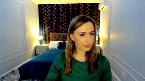 Olivia online show from November 16, 11:45 am