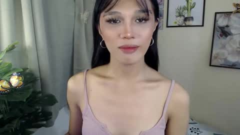 Lily is Gold online show from September 10, 6:20 pm