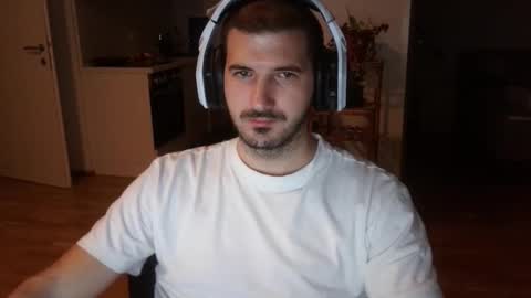 goldnic_10 online show from November 23, 11:19 am