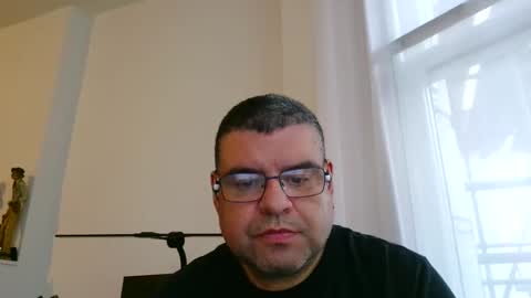 gomezgonz5 online show from October 3, 4:26 pm