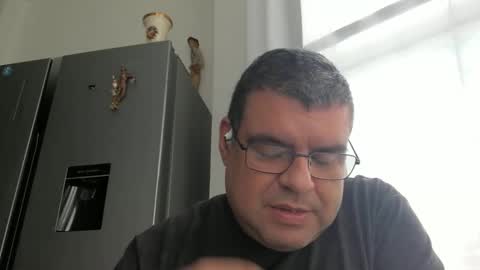 gomezgonz5 online show from October 20, 1:05 pm