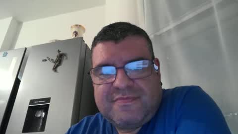 gomezgonz5 online show from October 15, 7:15 pm