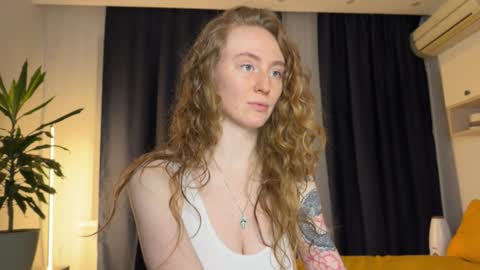 Polly online show from February 8, 5:49 pm