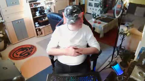 google5001 online show from December 15, 8:43 am