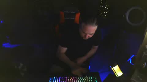 google5001 online show from July 28, 3:04 am