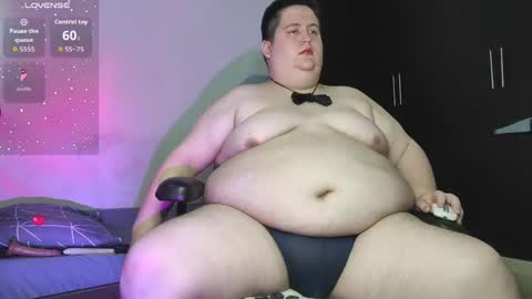 gorditohotsex online show from June 6, 9:42 pm