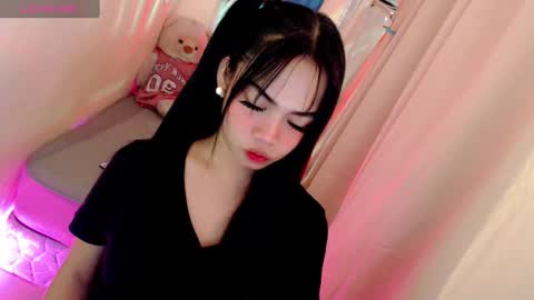 Emmy online show from March 9, 11:47 am