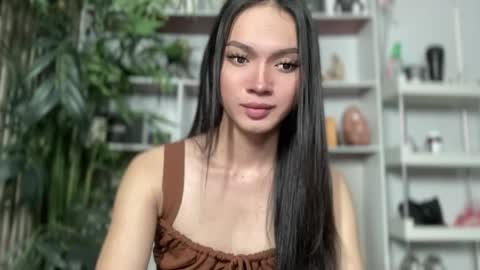 D I A N A online show from April 12, 4:22 pm