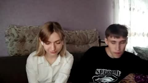 Lilly and Jake online show from May 23, 10:11 am