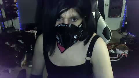 Victoriana online show from January 14, 1:15 am