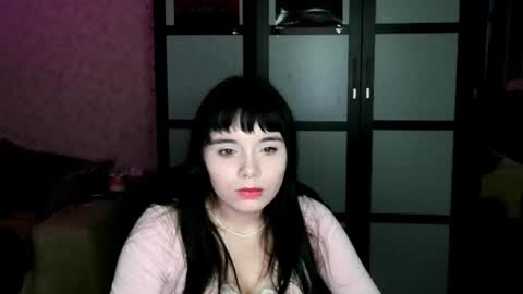 gothickq online show from July 25, 6:06 pm