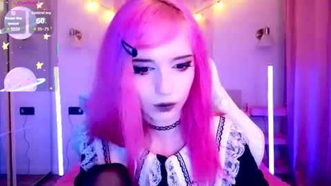 gothiclali online show from June 17, 1:32 am