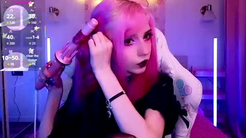 gothiclali online show from July 4, 7:17 pm