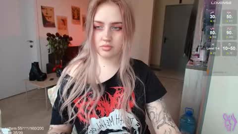 traumfrau Kira angel face devil eyes I SELL A LOT VIDEO IN GALLERY online show from February 24, 9:34 am
