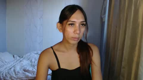 HoneyGrace online show from March 29, 8:49 am