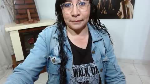 grace_mature_milf online show from October 22, 10:51 am