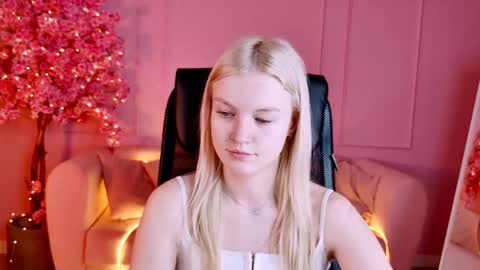 Grace Glamour online show from November 3, 5:08 am