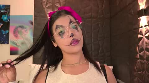 Gracey Milf online show from October 31, 12:05 pm