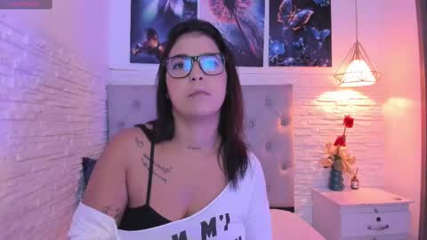 Gracey Milf online show from March 11, 11:33 am
