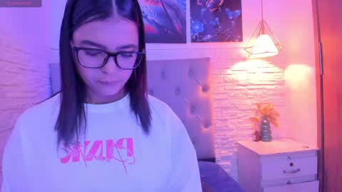 Gracey Milf online show from March 5, 11:38 am