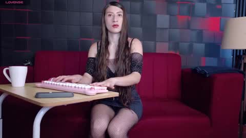  Gracie  online show from December 1, 1:31 pm