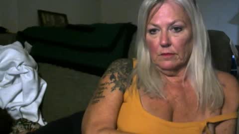 Lisa online show from October 11, 2:38 am