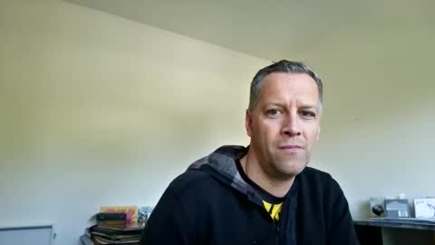 Snapshot of grattitude chatting on October 6, 10:38 pm grattitude online show from October 6, 10:38 pm