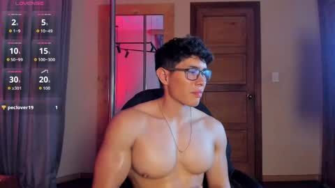 grayandrews online show from June 8, 12:49 am