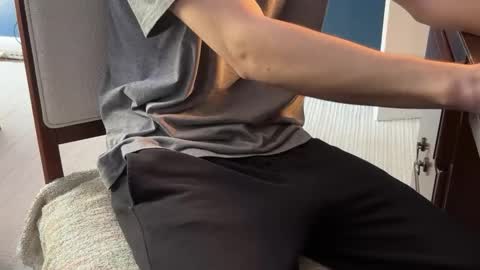 Grayson online show from April 4, 3:19 pm