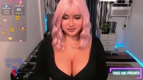 PAULATHEONE online show from December 17, 9:05 am