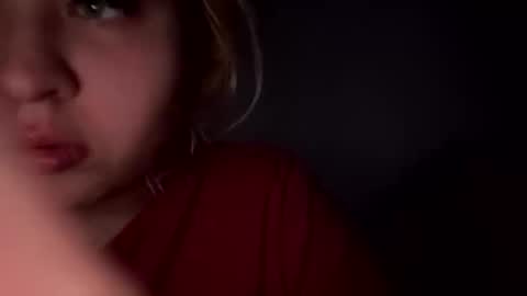 Lina 3 online show from March 15, 7:50 pm