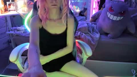 GreenEyedLovexo online show from March 7, 6:57 am