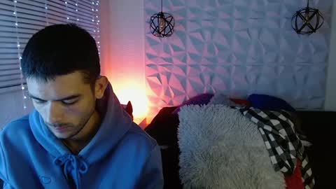 Gretta n dannie online show from January 21, 7:37 am