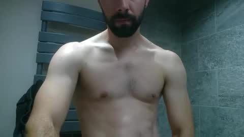 grimpeurdu74 online show from November 9, 8:00 pm