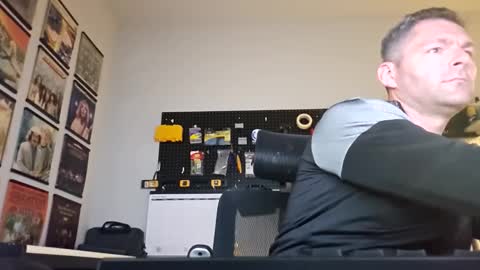 gringo_d1ck online show from May 19, 5:31 pm