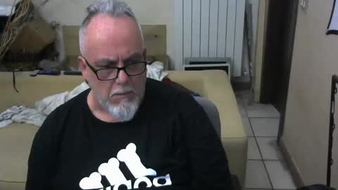 GRIZZLY65 online show from May 10, 10:54 am